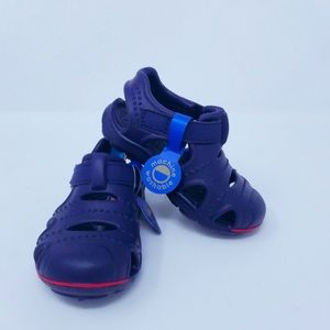 SURPRIZE BY STRIDE RIDE water shoes size 8